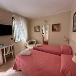 Casa de hóspedes Chicca 3*
